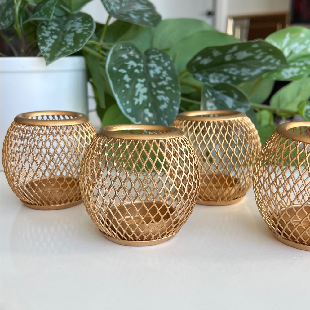 Vintage Gold Mesh Metal Tea Light Candle Holders Set of 4